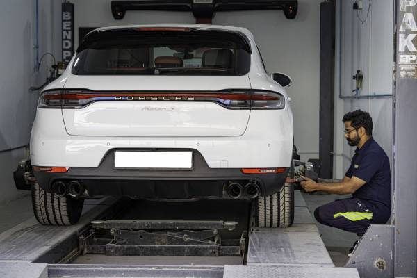 Porsche image 1